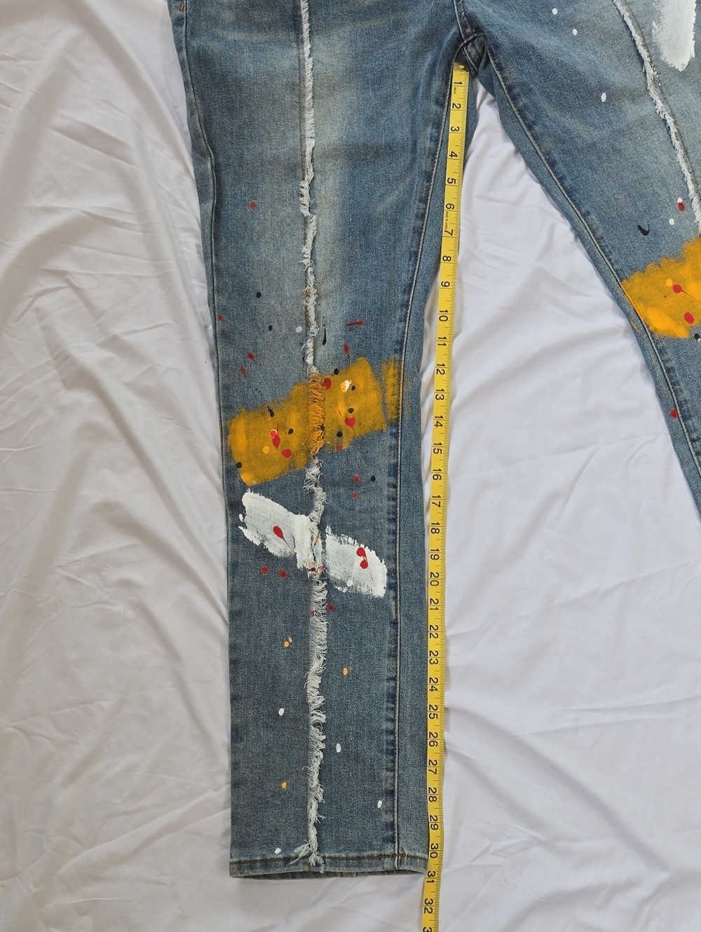 Men's Jeans Paint Splatters & Marks On Front And Back With Slight Fringe On Legs - Picture 5 of 13